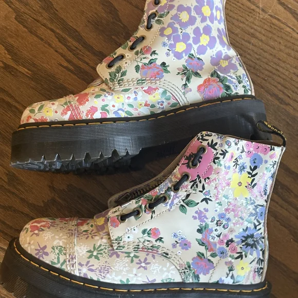 Dr. Martens Floral Lace-Up Platform Boots - Women's Pink Multi - Picture 1 of 7
